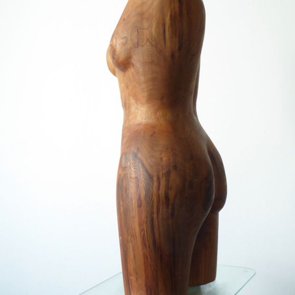 Houten sculptuur Beeld 27
